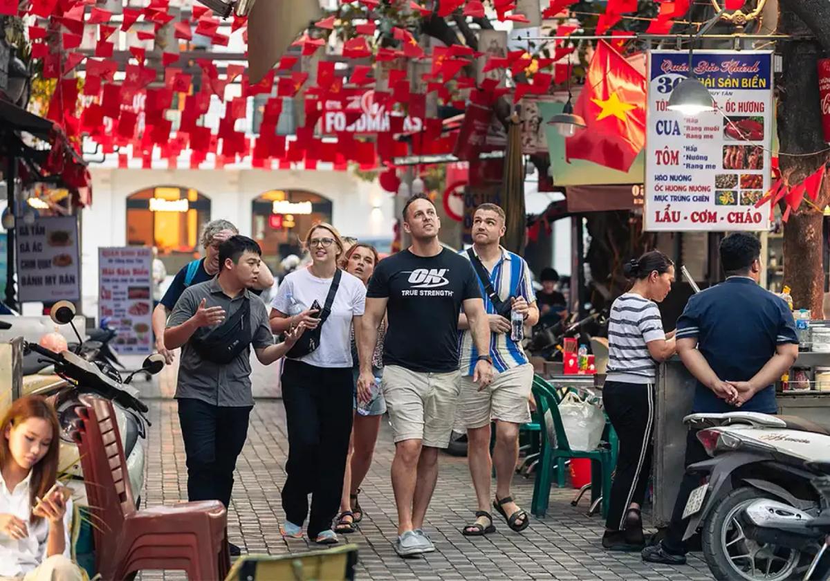 secret-food-tours-hanoi-image-2