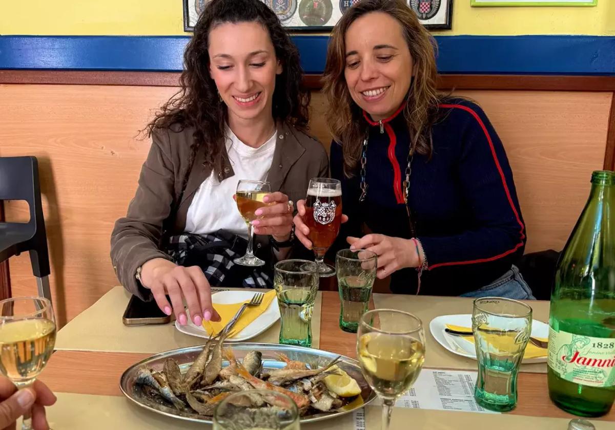 secret-food-tours-split-image-11