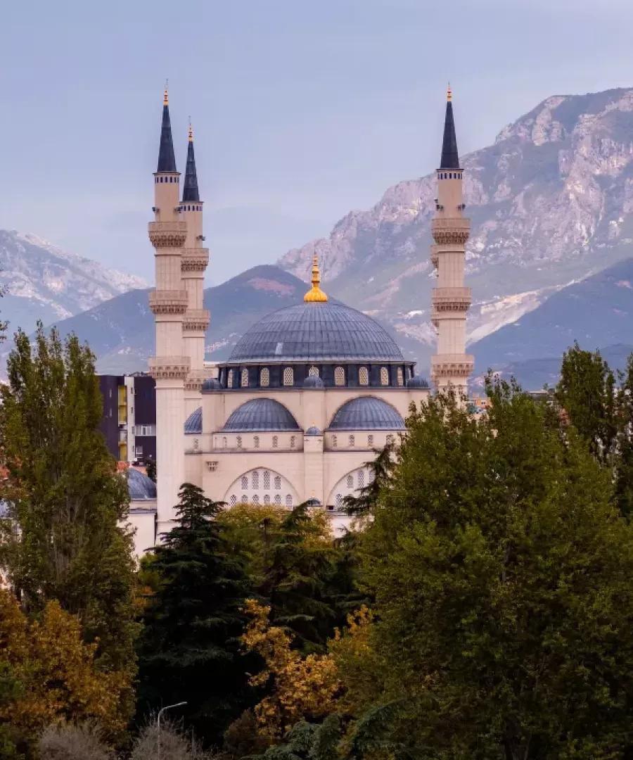 secret-food-tours-albania-city