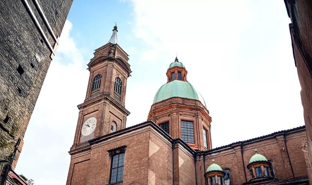 WHY THE QUADRILATERO?