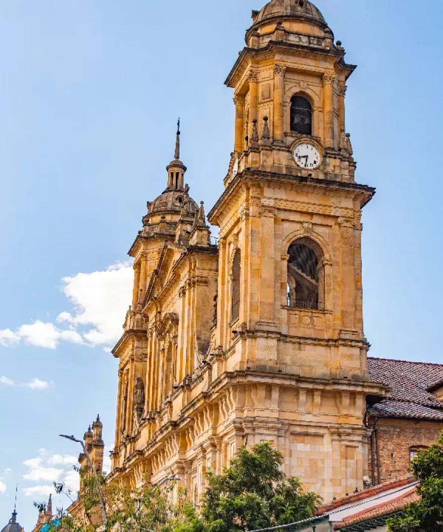 secret-food-tours-bogota-city
