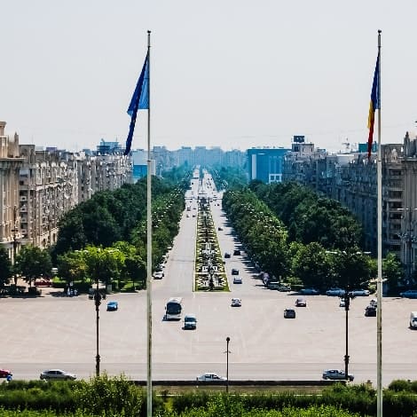 avenue of the constitution and boulevard