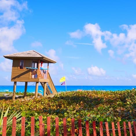 Del Ray Delray beach in Florida USA baywatch tower