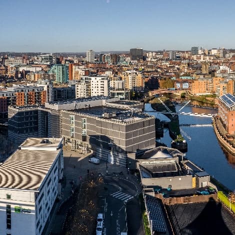 aerial panorama view of leeds cityscape