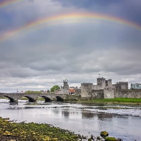 rainbow over king johns castle